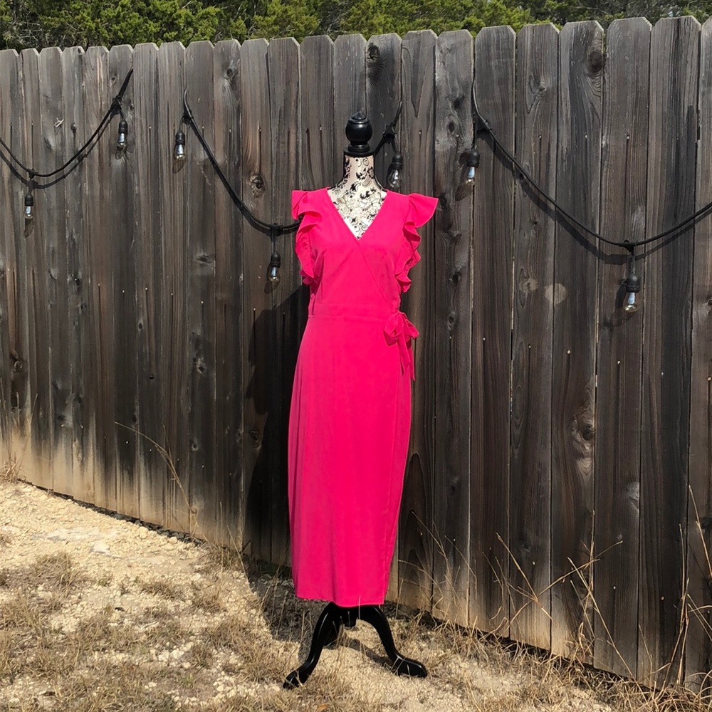 WHO WHAT WEAR — pink wrap dress